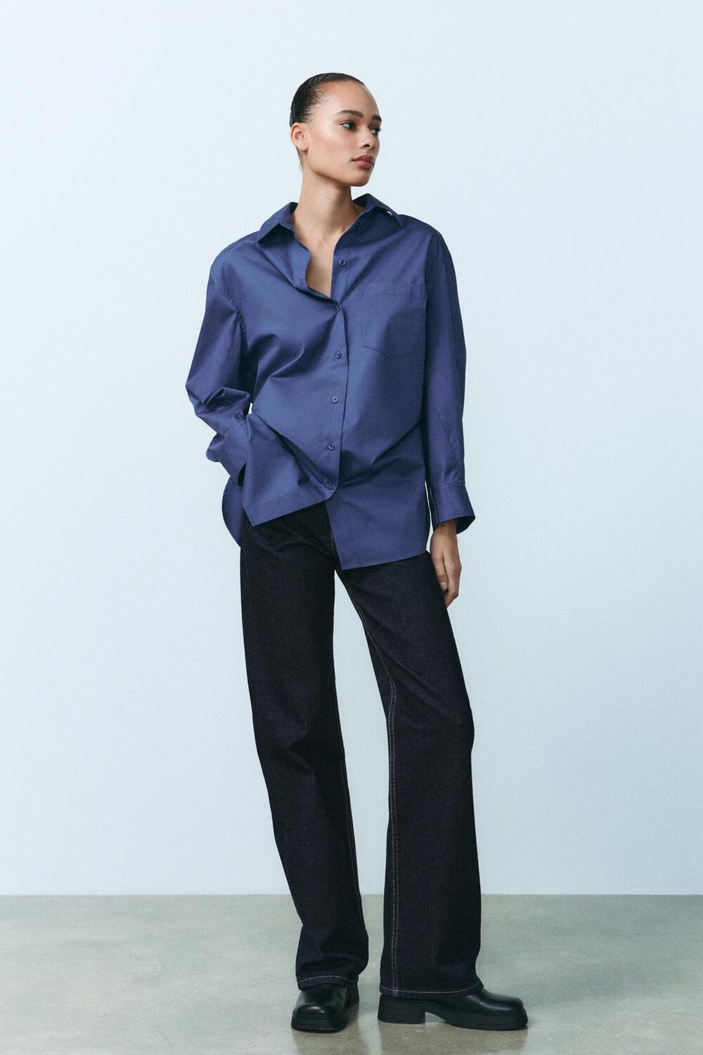 

Полосатая рубашка в стиле «летушка» ZARA, средне-синий