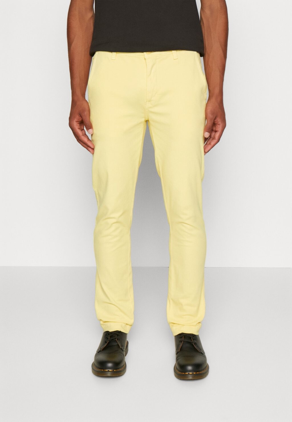 

брюки чинос Xx Slim Ii Levi's, желтый