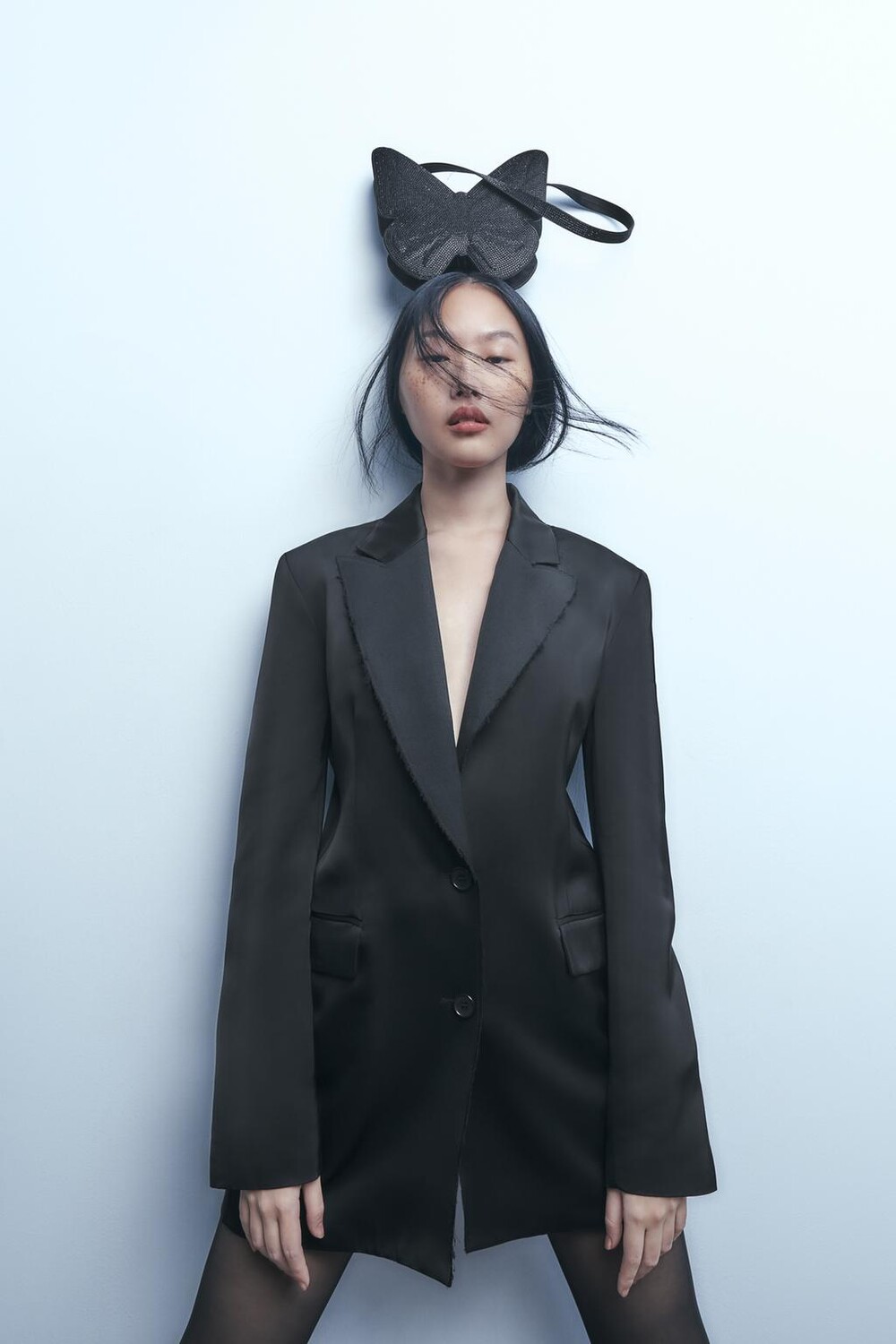 

Сумка на плече бабочка ZARA, черный