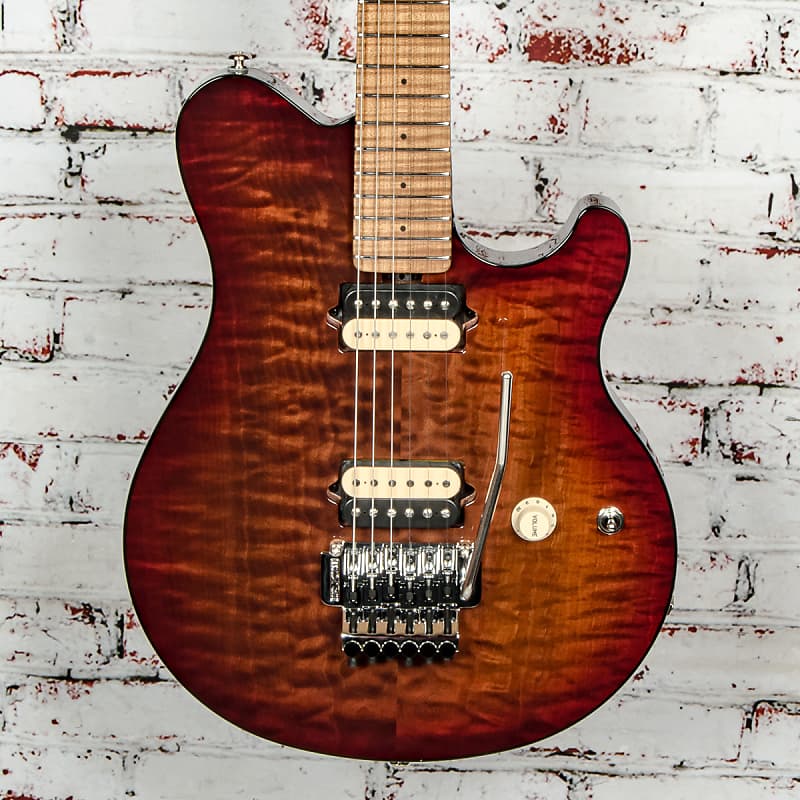 Электрогитара Music Man - Axis - Electric Guitar - Roasted Maple Neck/Fretboard - Roasted Amber Quilt - w/ Case - x6149