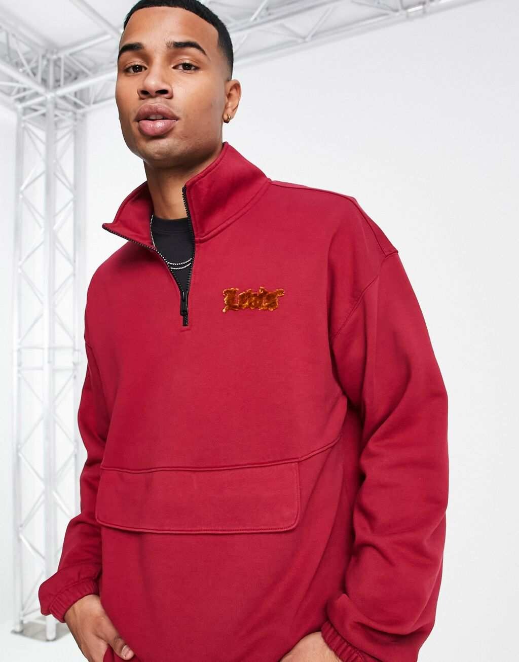 

Красная полумолния Levi's с маленьким логотипом, Красный