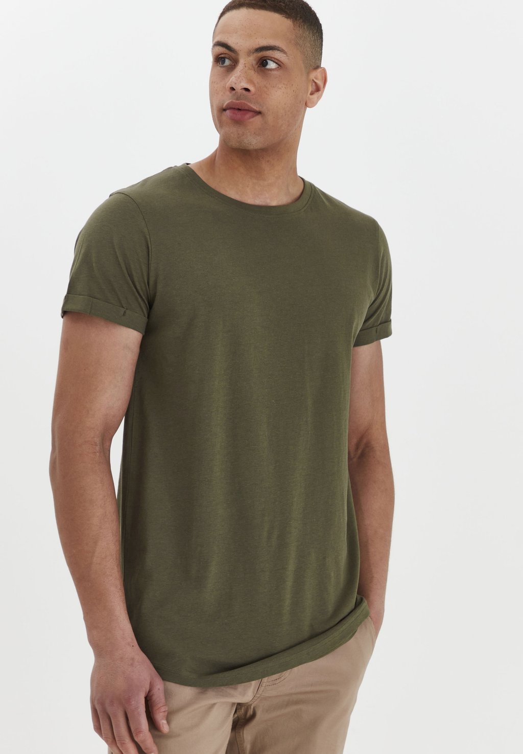 Базовая футболка Sdlongo Solid, цвет ivy green