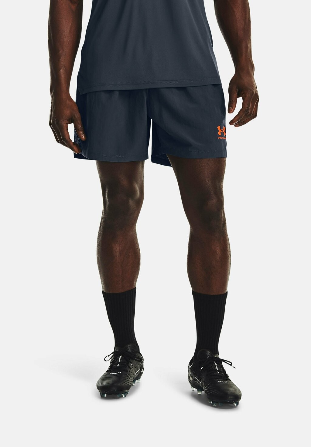 

Спортивные шорты Under Armour