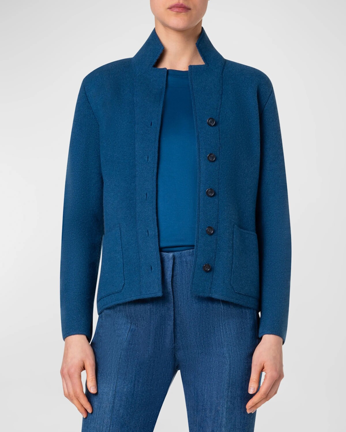 

Вязаный кардиган на пуговицах из кашемирового пике Akris, цвет Medium Denim