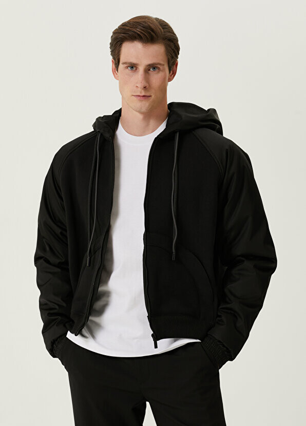 

Черный свитшот с капюшоном Off-White