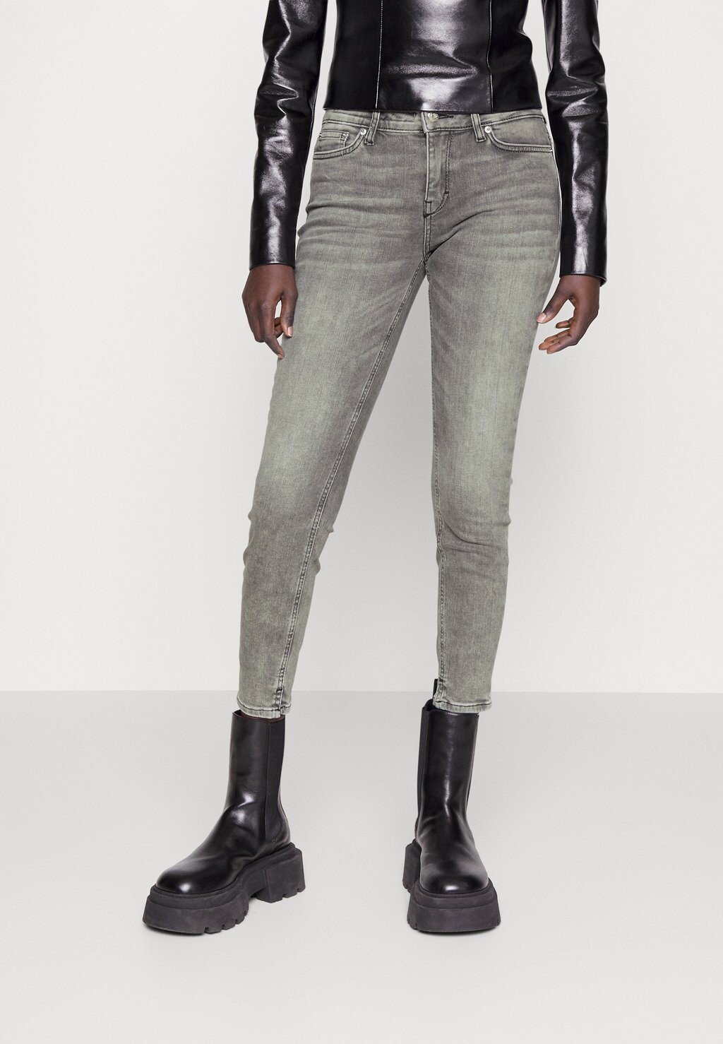 

Джинсы Skinny Fit DRYKORN