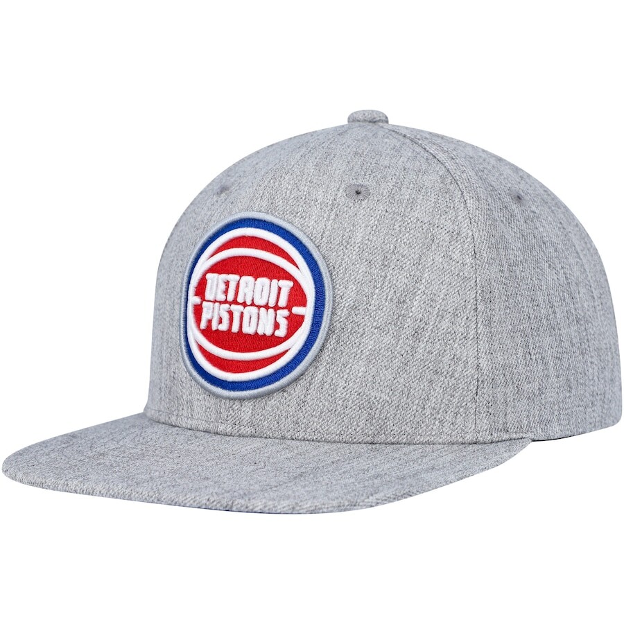 

Бейсболка Mitchell & Ness Detroit Pistons, серый