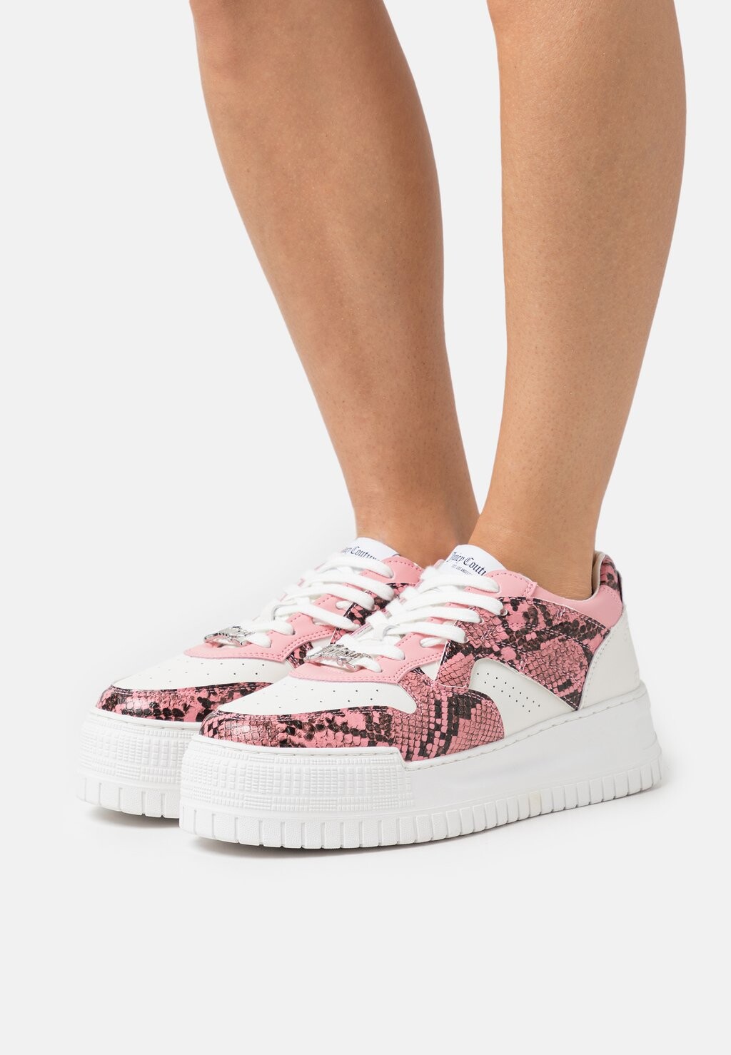 

Кроссовки Juicy Couture