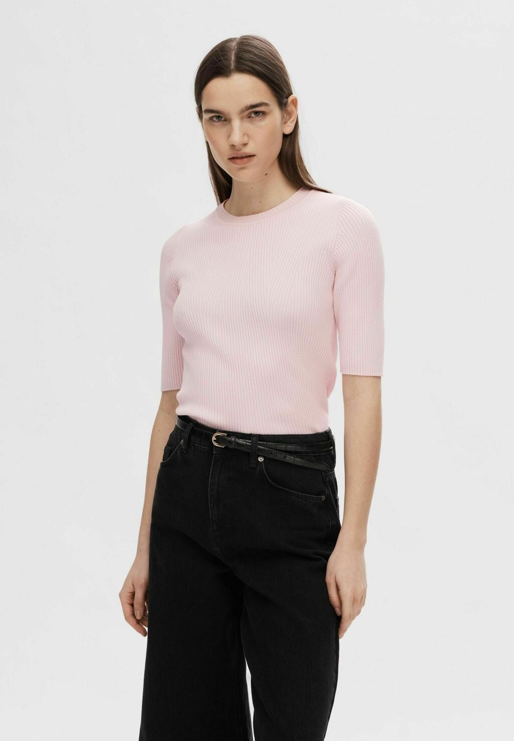 

Футболка базовая SLFMALA O NECK NOOS Selected Femme, цвет cradle pink