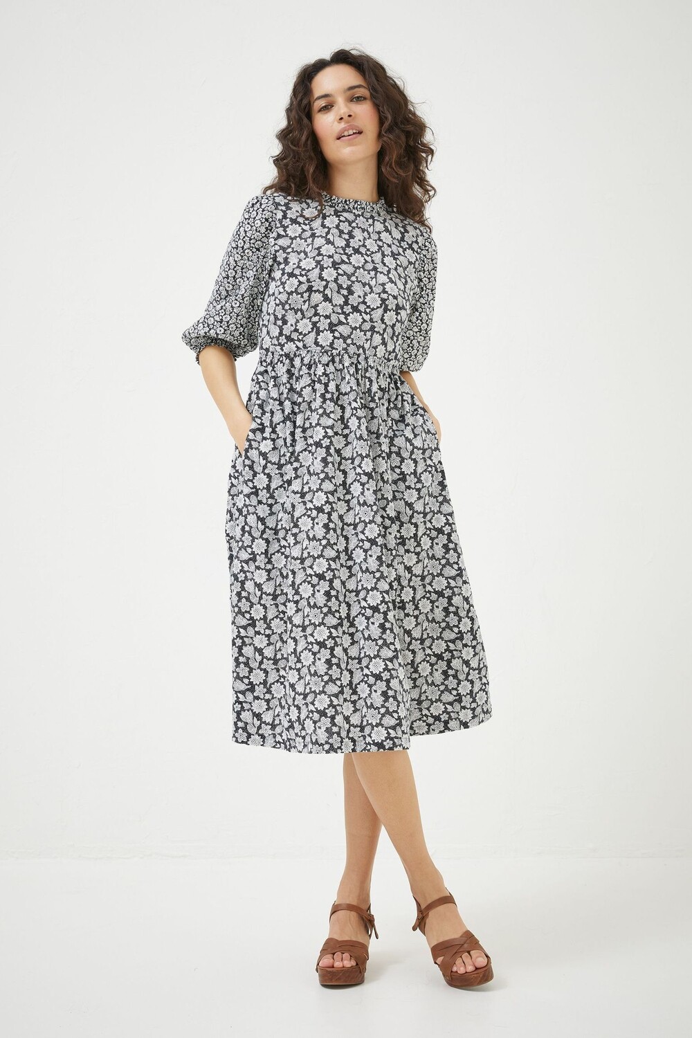 

Платье миди FatFace Hadley Springtime Fat Face, черный