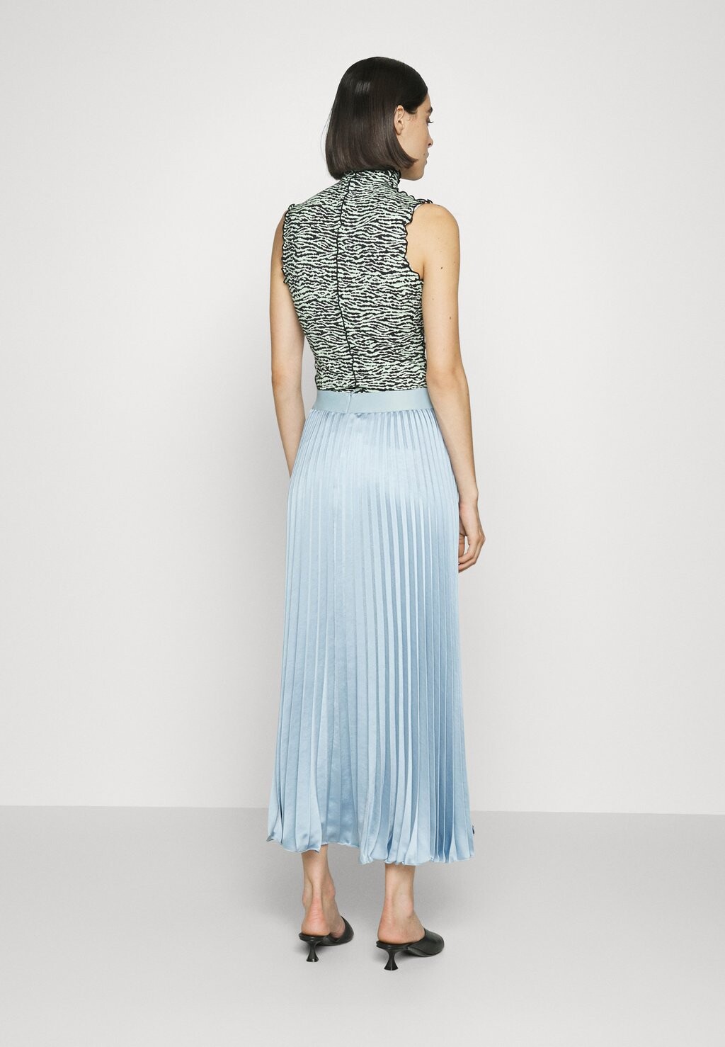 

Юбка плиссе WEEKEND MaxMara