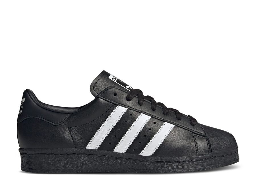 

Кроссовки adidas Superstar 82, черный/белый