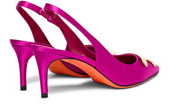 

Атласная пятка на среднем каблуке Santoni