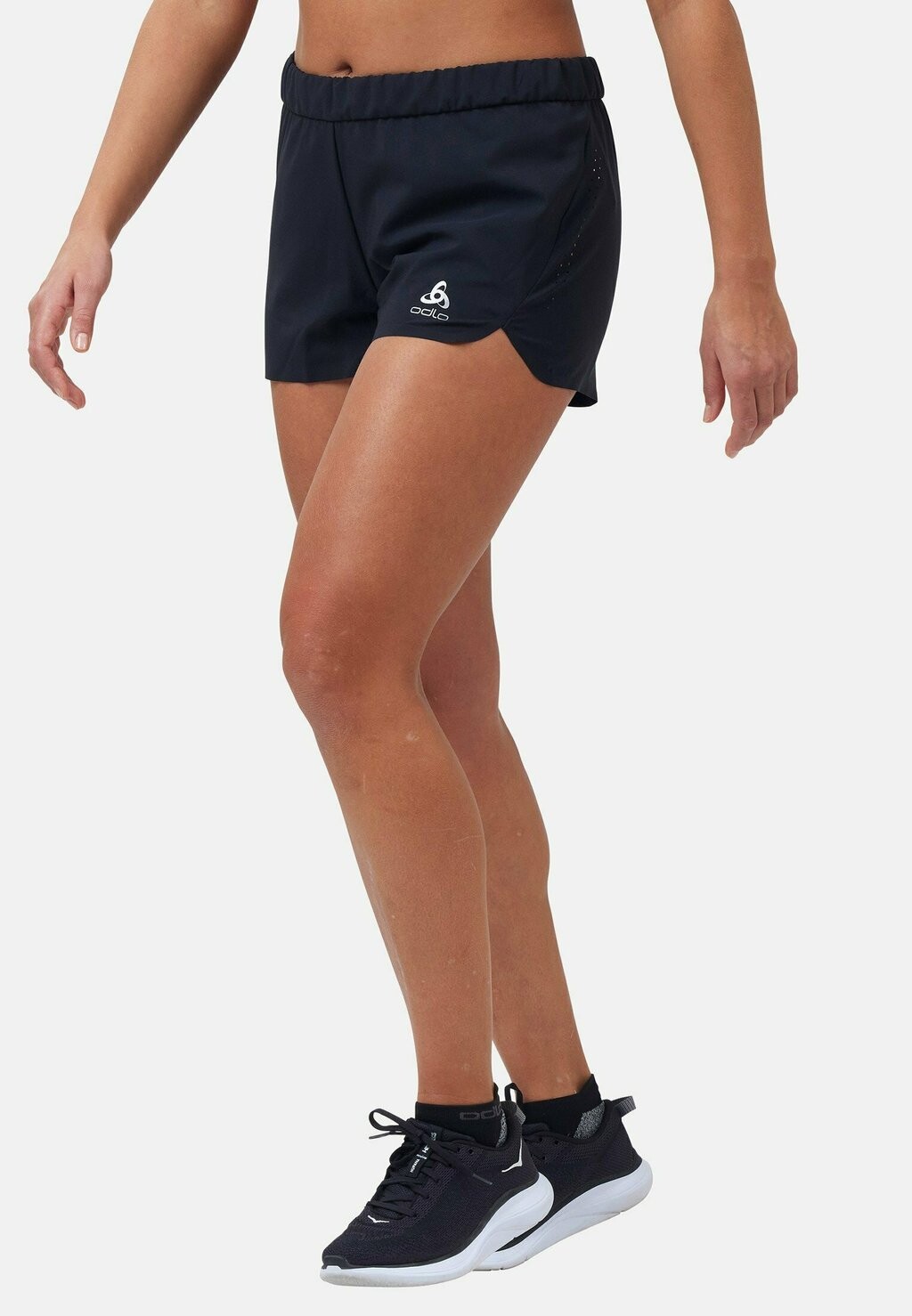 

Спортивные шорты ODLO, черный