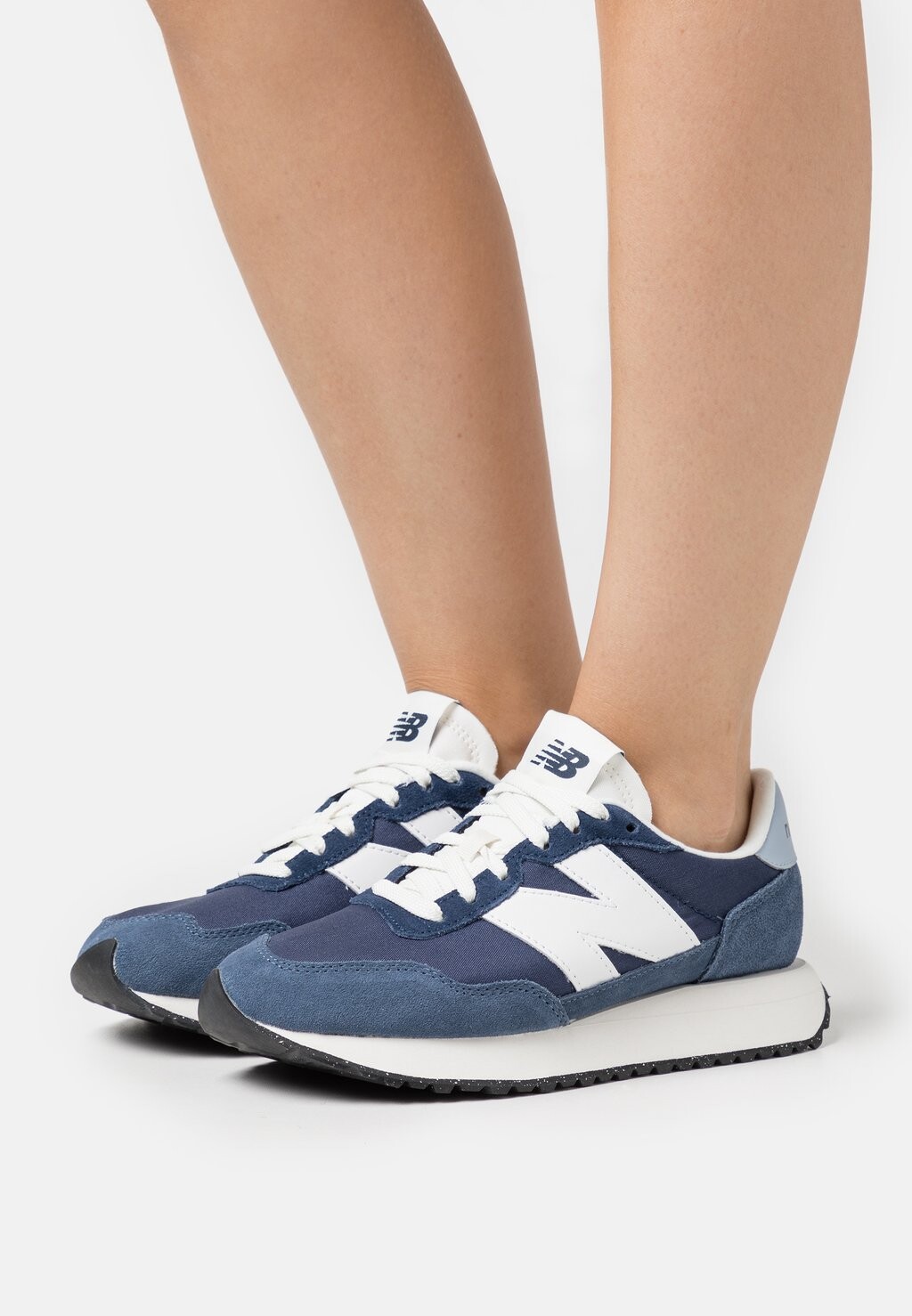 

Кроссовки New Balance Ws237, темно-синий