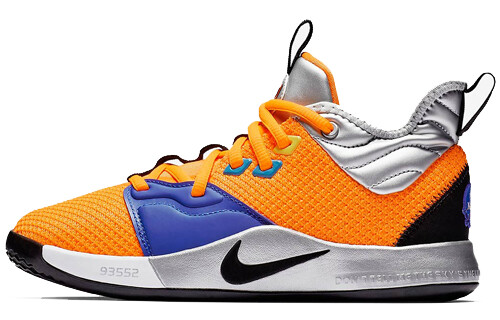 

Кроссовки NIKE PG 3 NASA ОРАНЖЕВЫЙ/ЧЕРНО-СЕРЕБРЯНЫЙ МЕТАЛЛИК