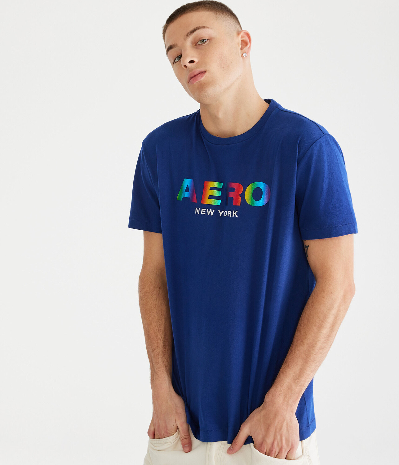 

Футболка Aero Rainbow с рисунком Pride из фольги Aeropostale, синий