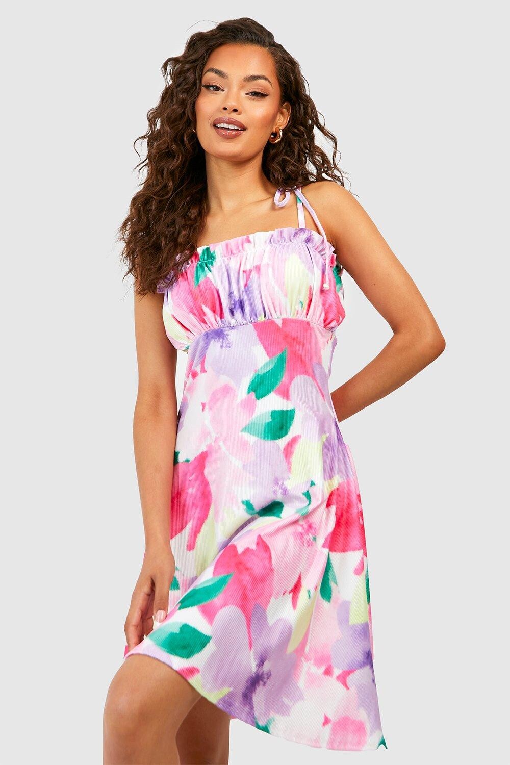 

Сарафан с цветочным ребрутом Boohoo, розовый