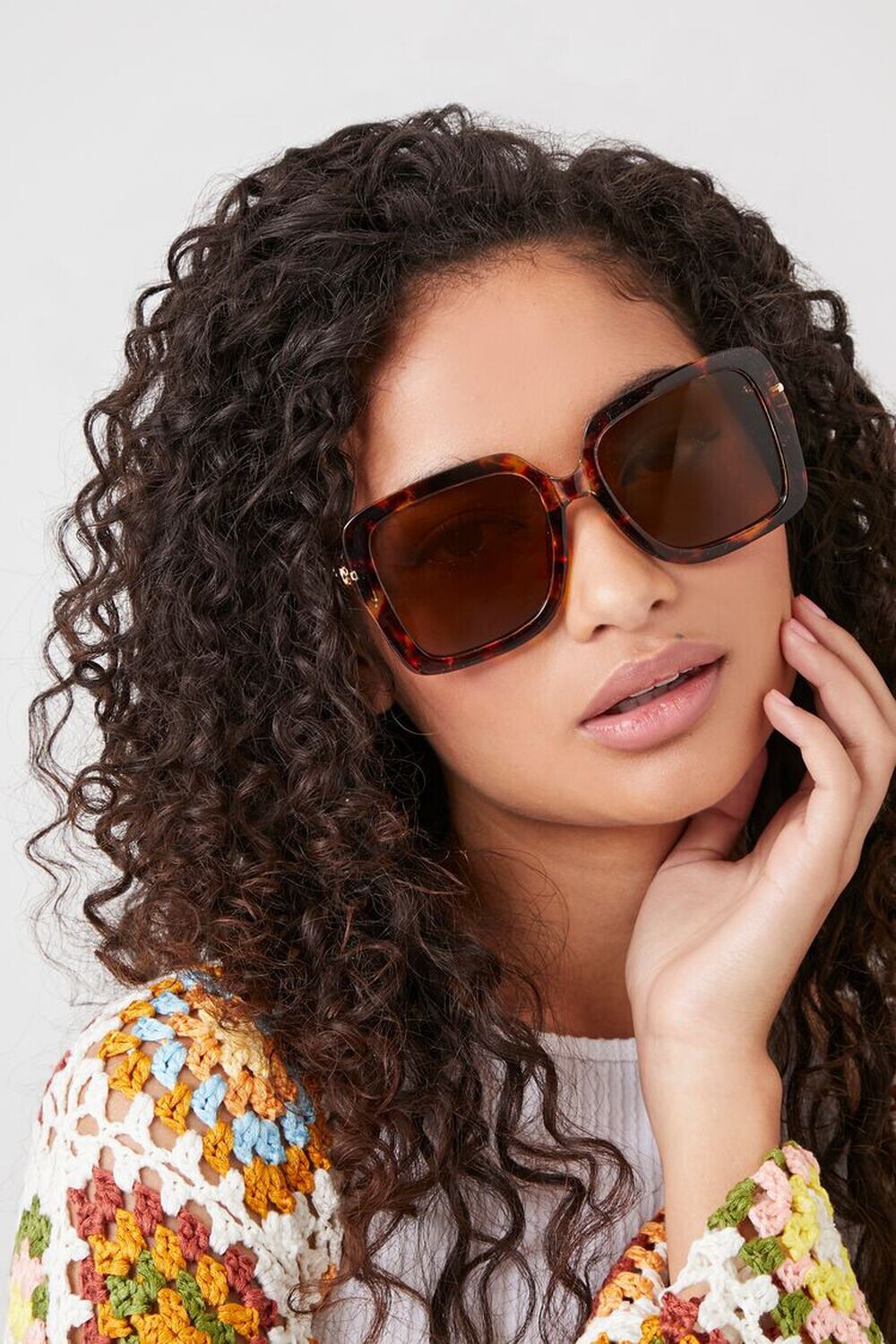

Большие квадратные солнцезащитные очки Forever 21, коричневый