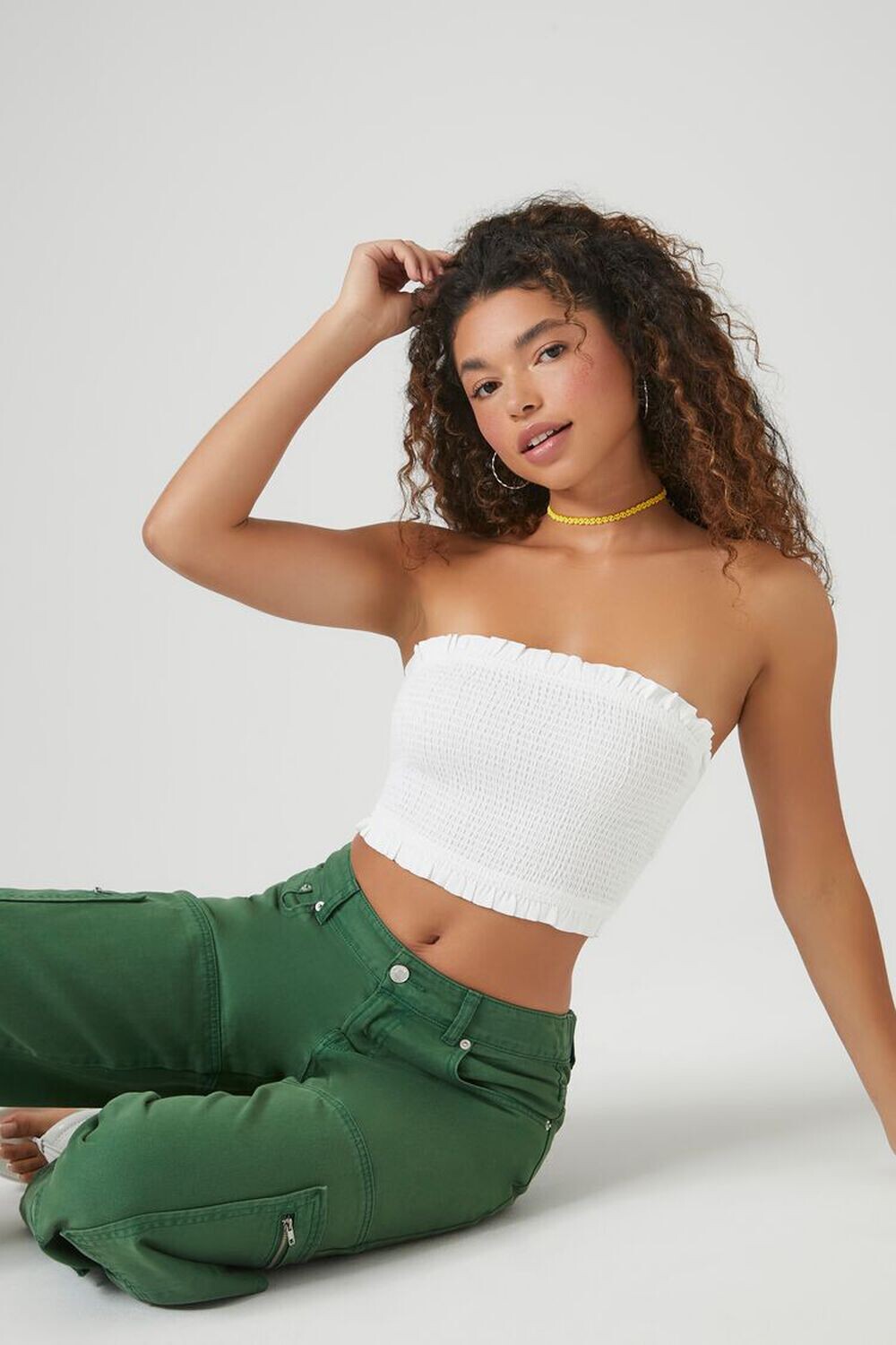

Укороченный топ со сборками Forever 21, белый
