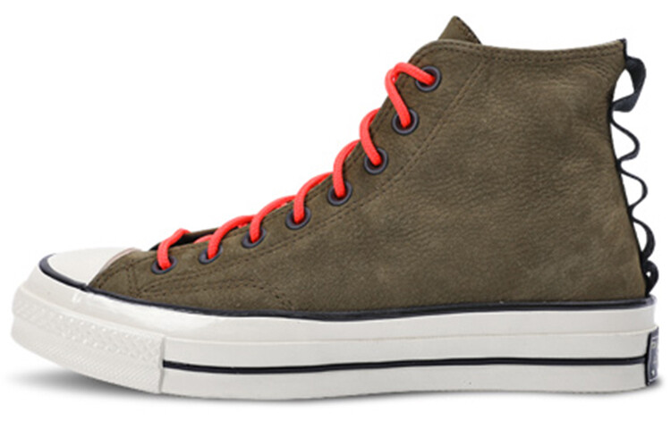 

Chuck 70 'Surplus Olive'Зеленый
