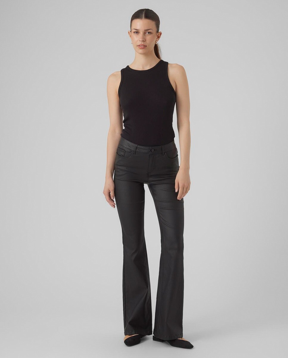 

Женские вощеные расклешенные брюки Vero Moda, черный