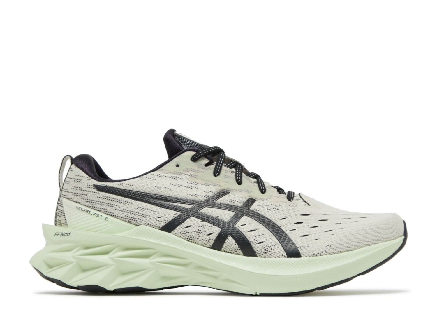 

Кроссовки ASICS Novablast 2 'Birch Black', белый