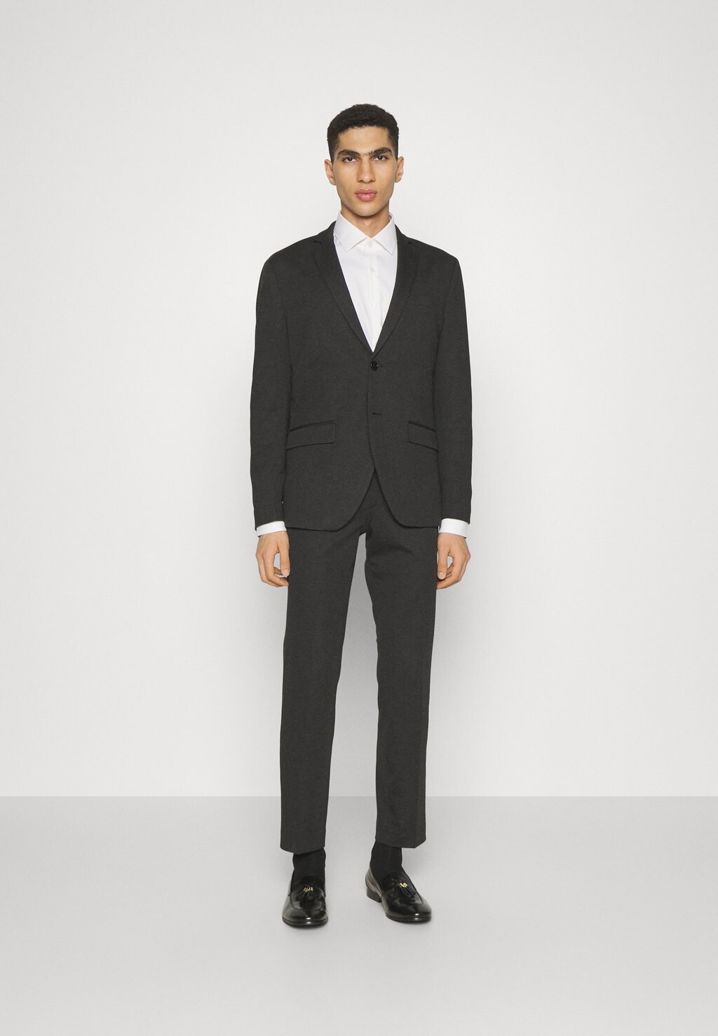 

Костюм JPRJONES SUIT SET Jack & Jones, цвет black beauty