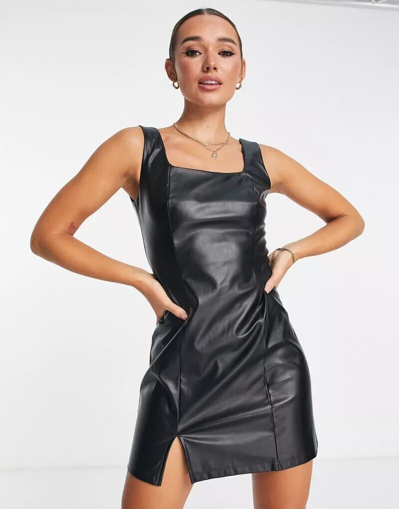 

Черное платье мини из искусственной кожи с квадратным вырезом Urban Threads