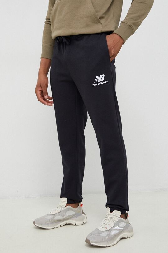 

Спортивные брюки Нью Баланс New Balance, черный