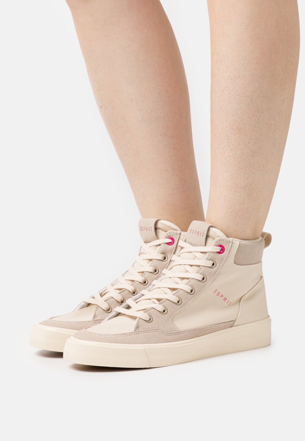 

Высокие кроссовки Esprit, бежевый