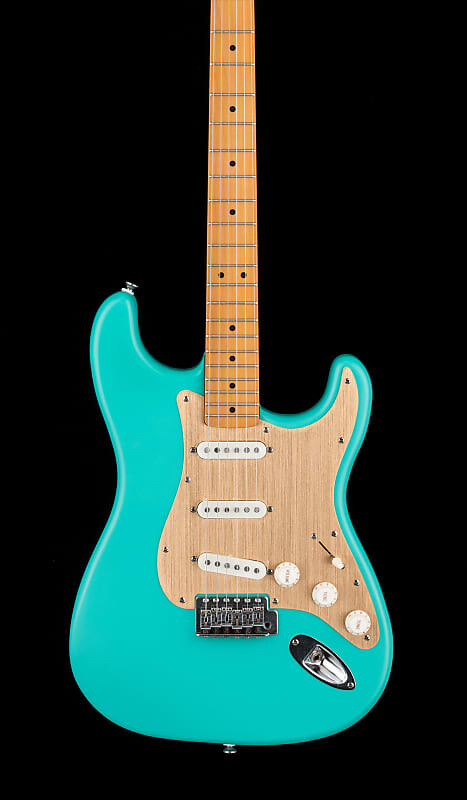 Электрогитара Squier 40th Anniversary Stratocaster, Vintage Edition - Satin Sea Foam Green