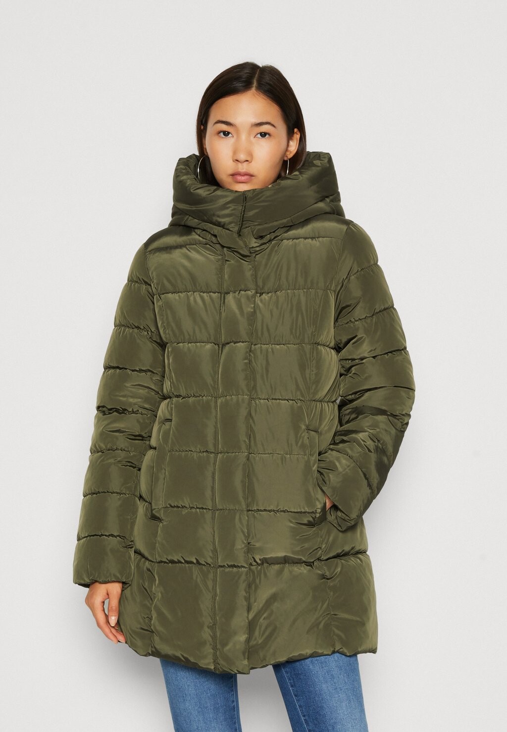 

Зимнее пальто Onlnewlina Puffer Coat ONLY, цвет deep depths