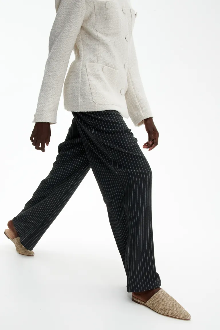 Брюки из крепового джерси H&M, серый жилет из крепового костюма h