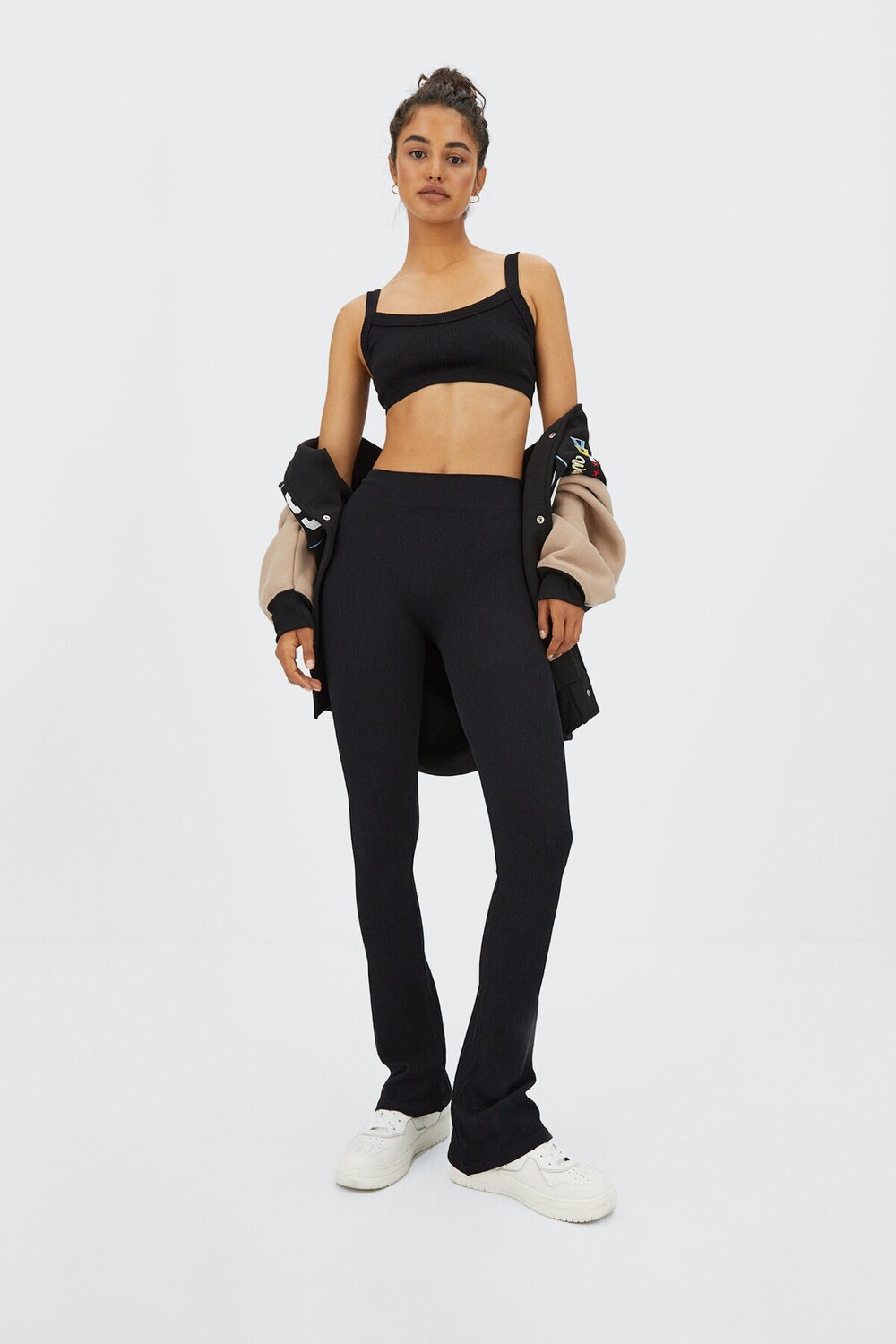

Бесшовные испанские колготки Stradivarius, черный