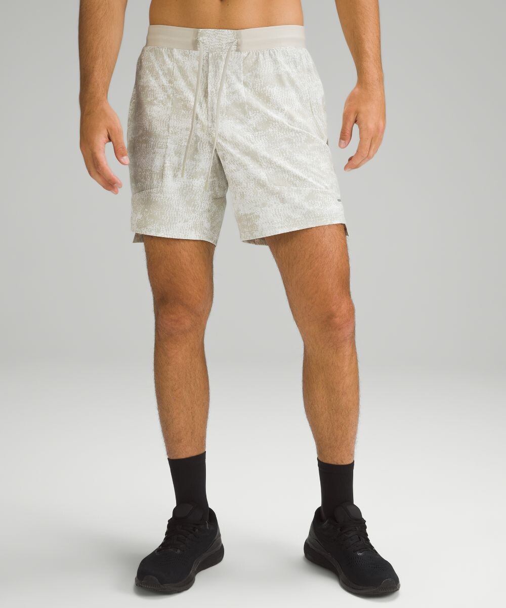 

Шорты Lululemon