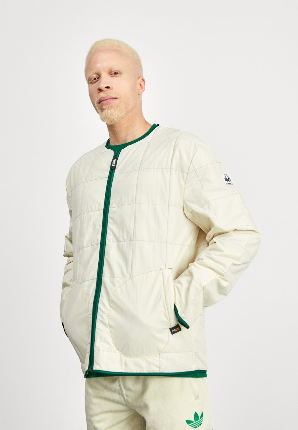 

Легкая куртка adidas Originals