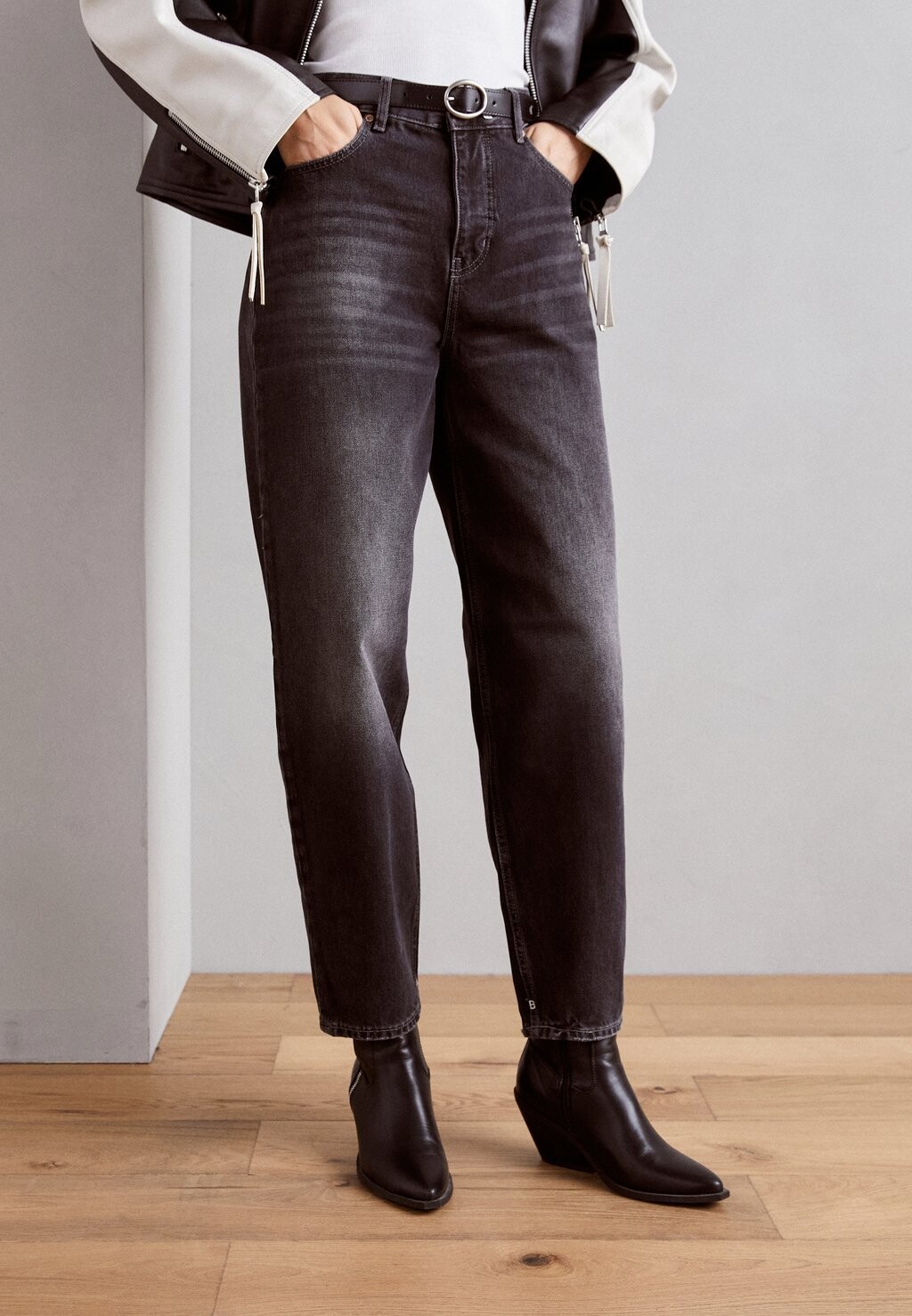 

Джинсы свободного кроя THE TIDE BALLOON Scotch & Soda, темно-серый