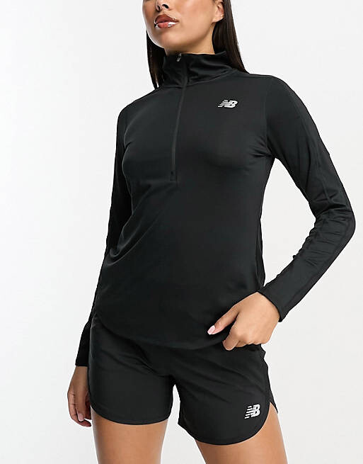 

Черный топ с длинными рукавами и молнией в четверть New Balance