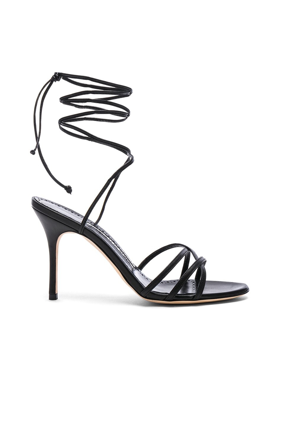 

Сандалии Manolo Blahnik Leva 105 Leather, цвет Black Nappa