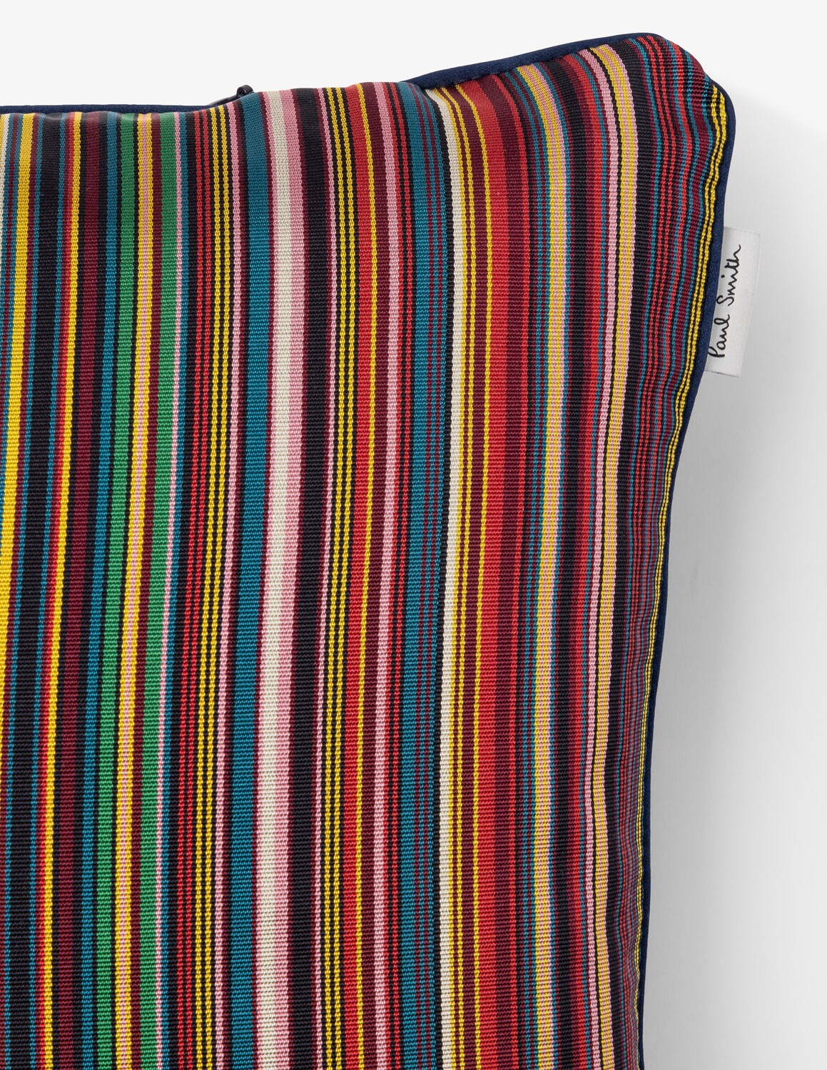 

Подушка для дома Signature Strp Paul Smith