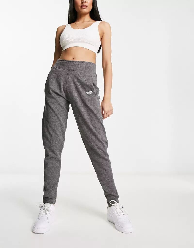 

Серые легкие джоггеры The North Face NSE