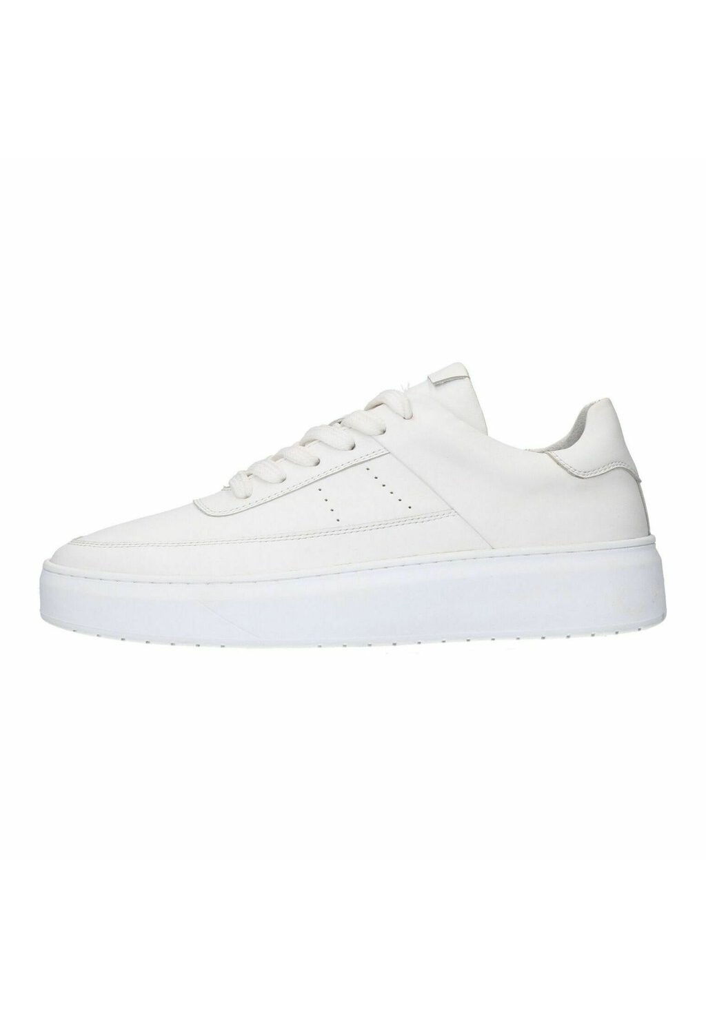 

Низкие кеды sacha, цвет white