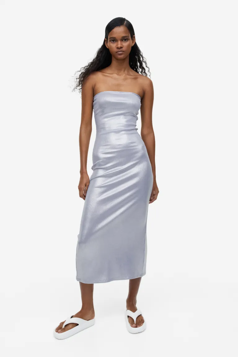 Платье-бандо из блестящей металлизированной ткани H&M, серебряный