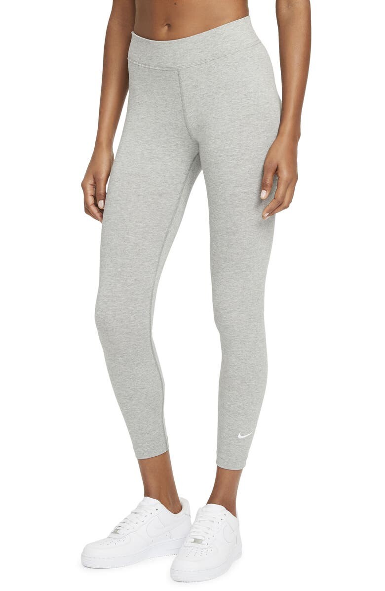 

Леггинсы Sportswear Essential 7/8 NIKE