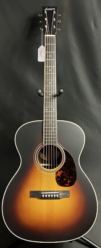 

Акустическая гитара Larrivee OM-40R Rosewood Orchestra Acoustic Guitar Satin Sunburst Finish w/ Case