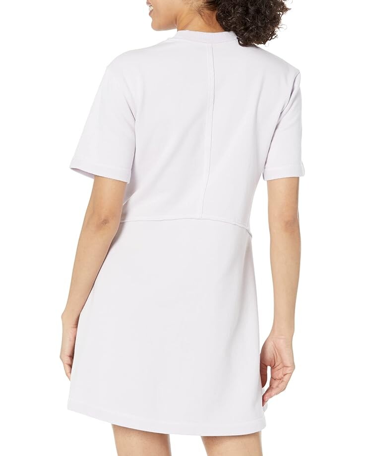 

Платье Sweaty Betty Revive T-Shirt Dress, цвет Mistflower Purple