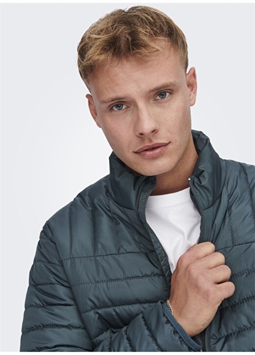 

Темно-синий мужской короткий пуховик Regular Fit Only & Sons