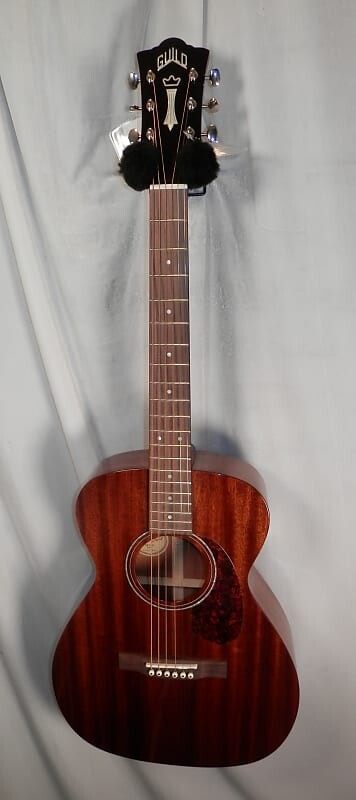 

Акустическая гитара Guild M-120 Natural Gloss Concert Acoustic Guitar with Bag new