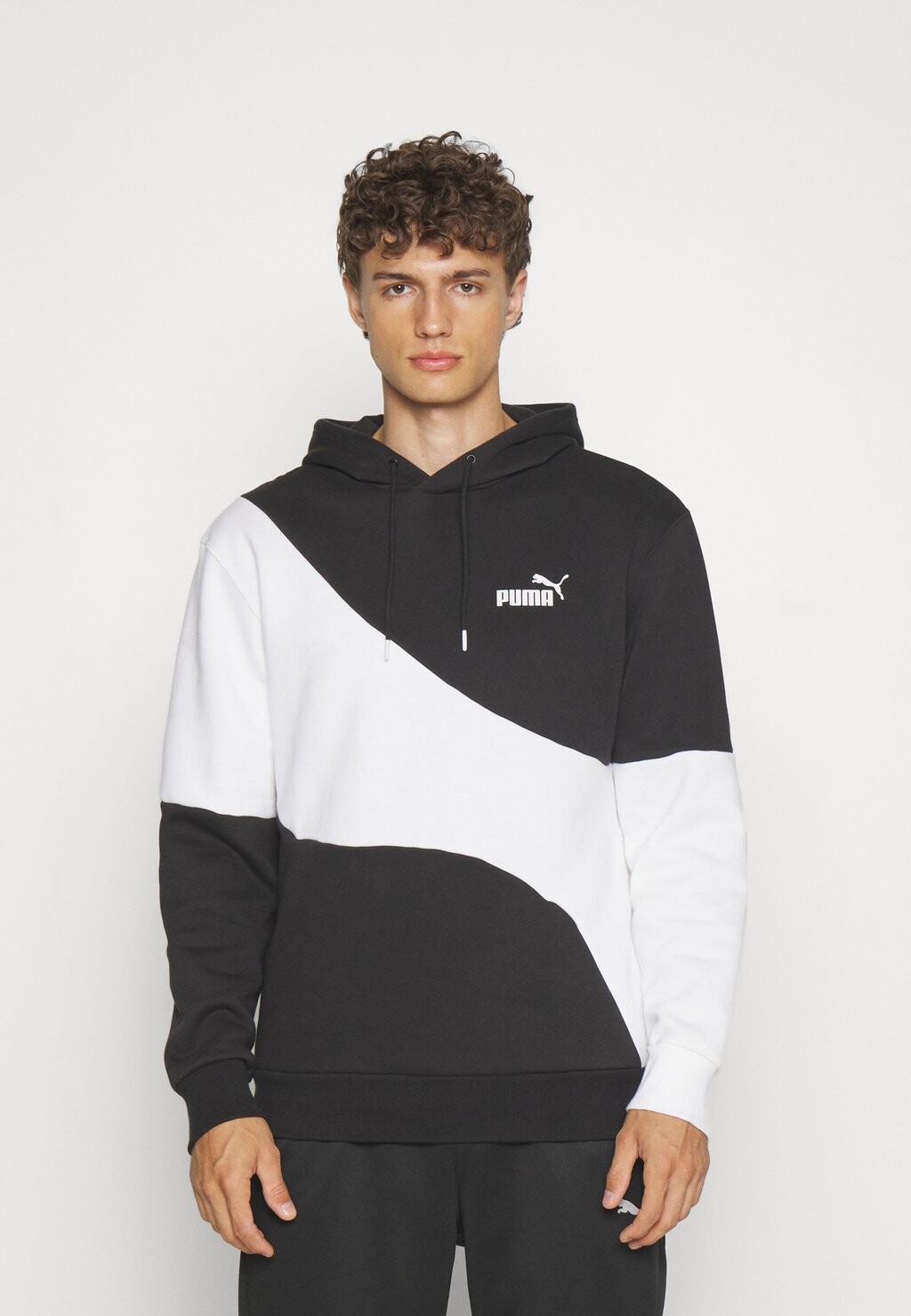 

Толстовка POWER CAT HOODIE Puma, черный